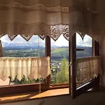 I Rodzinne 차르나 구라